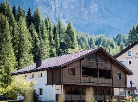 Chalet Albric, viešbutis mieste Selva di Val Gardena