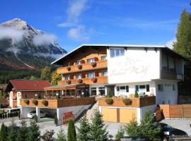 Landhotel Wolf, hotel en Leutasch