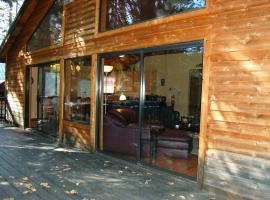 5N Edmond's Place, Cottage in Wawona