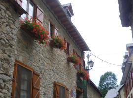 Hostal Escuils
