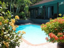 La Rochelle Inn, inn in Richards Bay