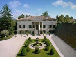 LA SERENELLA West Wing, hotel in San Pietro in Cariano