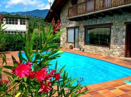 Chalet "Rec dels Noguers", hotel v destinaci Castellciutat
