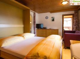 Ferienwohnungen Eiterer, hotel v destinaci Prutz