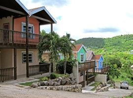 Trilogy Villas, hotell i English Harbour Town