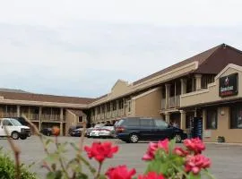American Inn and Suites