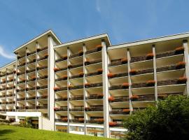 Haus Bayerwald, hôtel avec piscine à Neureichenau