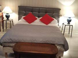 Hôtel Samaran, hotel v destinaci Seissan