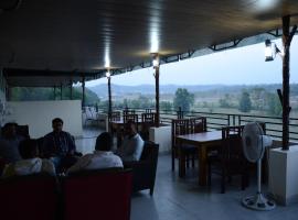 The Clark Plaza, hotell sihtkohas Unchahra