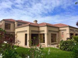 House Hibiscus, hotel near Sedgefield Market, Sedgefield