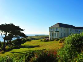 Polurrian on the Lizard, hotel with parking in Mullion