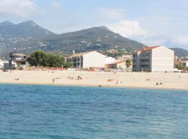 Hôtel Beach – hotel w mieście Propriano