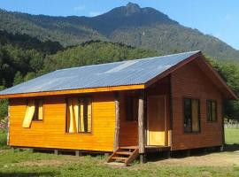 Cabañas piedra Alta, Huilo Huilo, Hotel in Panguipulli