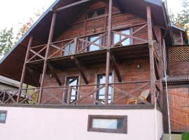 Szlachta Cottage, alojamento de turismo selvagem em Bukovel