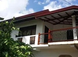Dumi House