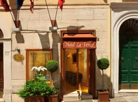 Hotel La Fenice – hotel w dzielnicy Spagna w Rzymie