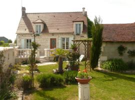 Aux Jardin's de la Bosniere, hotel di Cussay