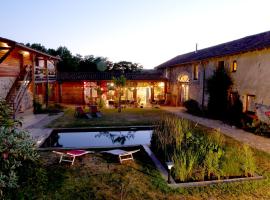 La Pierre Folle Chambres d'Hôtes, location de vacances à Cluny