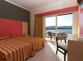 The Red Hotel - Adults Only, viešbutis mieste San Antonijus