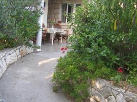 Barko apartment and rooms, hotel in Hvar