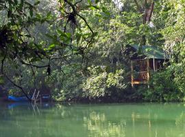 Campamento Rio Lacanja, hotel em Lacanjá