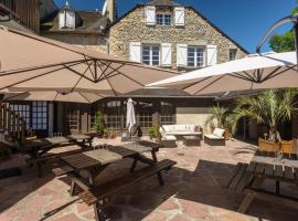 Logis Hotel Au Relais Aspois, hotel v destinaci Gurmençon