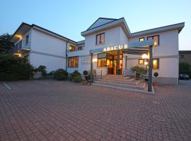 Hotel Abacus, hotel a Porto Mantovano