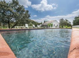 La Umbría de la Ribera, hotel cu piscine din El Pedroso