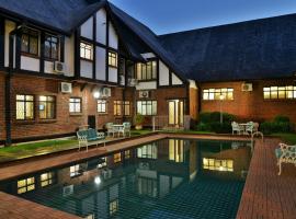 Cresta Churchill Hotel, hotel com piscina em Bulawayo