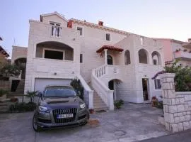 Villa Maja