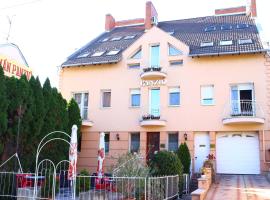 K&aacute;lm&aacute;n Panzi&oacute;