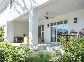 Collection Luxury Accommodation - 7 On Murray 2 En-suite Bedroom Apartments