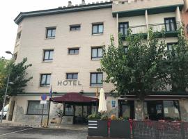 Hotel Magallón, hotel em Caspe