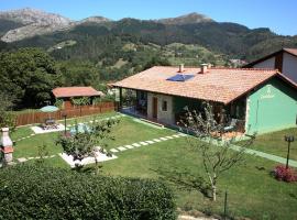 Coviellador Cangas de Onís, country house in Coviella