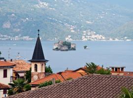 Helianthus Residence, aparthotel v destinaci Cannero Riviera