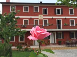 B&B Casa del Conte, hotel v destinaci Soligo