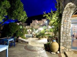 Elixirion Guest House, hotel with parking in Karavostasion