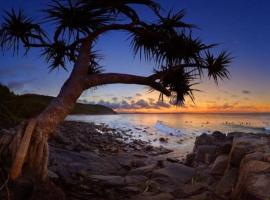 Bayona 1 Little Cove, hotel berdekatan Taman Nasional Noosa, Noosa Heads