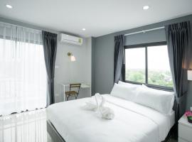 Twentynine KV Apartel, hotel in Nonthaburi