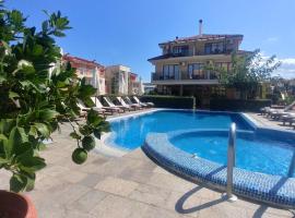 Family Hotel Muses, hotel a Sozopol