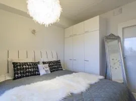 Vasko Luxurious Suites, Nilo