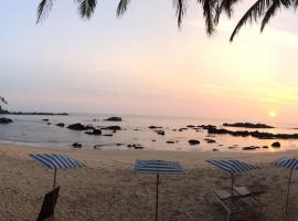 Cola Beach Sunset Bay, hotell sihtkohas Cola huviväärsuse Cabo De Rama Fort lähedal