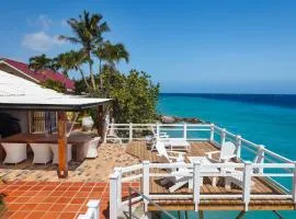 Sun Reef Village on Sea