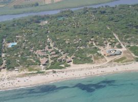 Camping Golfo dell'Asinara, hotel a Platamona