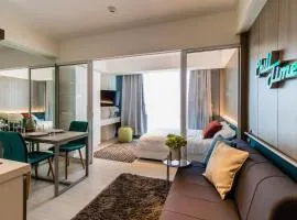 Azure Urban Beach Resort Manila by Radlett