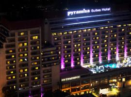 Pyramisa Suites Hotel Cairo: Kahire'de bir otel