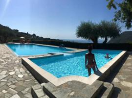 Casa Vacanze Mombrino, hotel a Finale Ligure