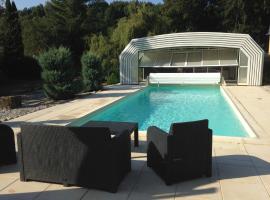 Logis Hôtel DOMAINE du MOULIN, hotell sihtkohas Saint-Avold