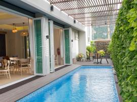 LaRio Hotel Krabi-SHA Extra Plus, hotel v destinaci pláž
