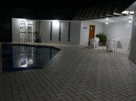 Bevile Hotel, hotel with parking in Cataguases